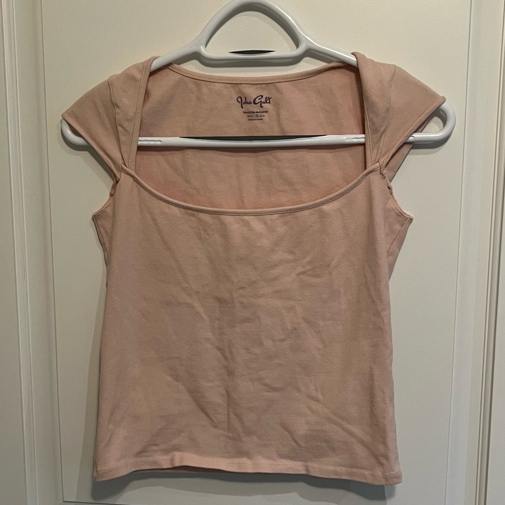 Brandy Melville Dusty Blush Pink Cap Sleeve Scoop Neck shirt